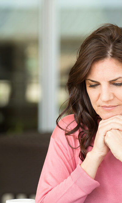 How to manage hot flashes associated with menopause