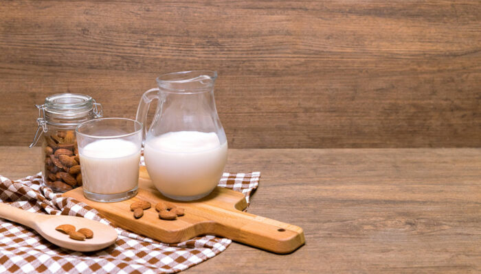 Lactose-free milk – Its benefits and tips for finding the best one